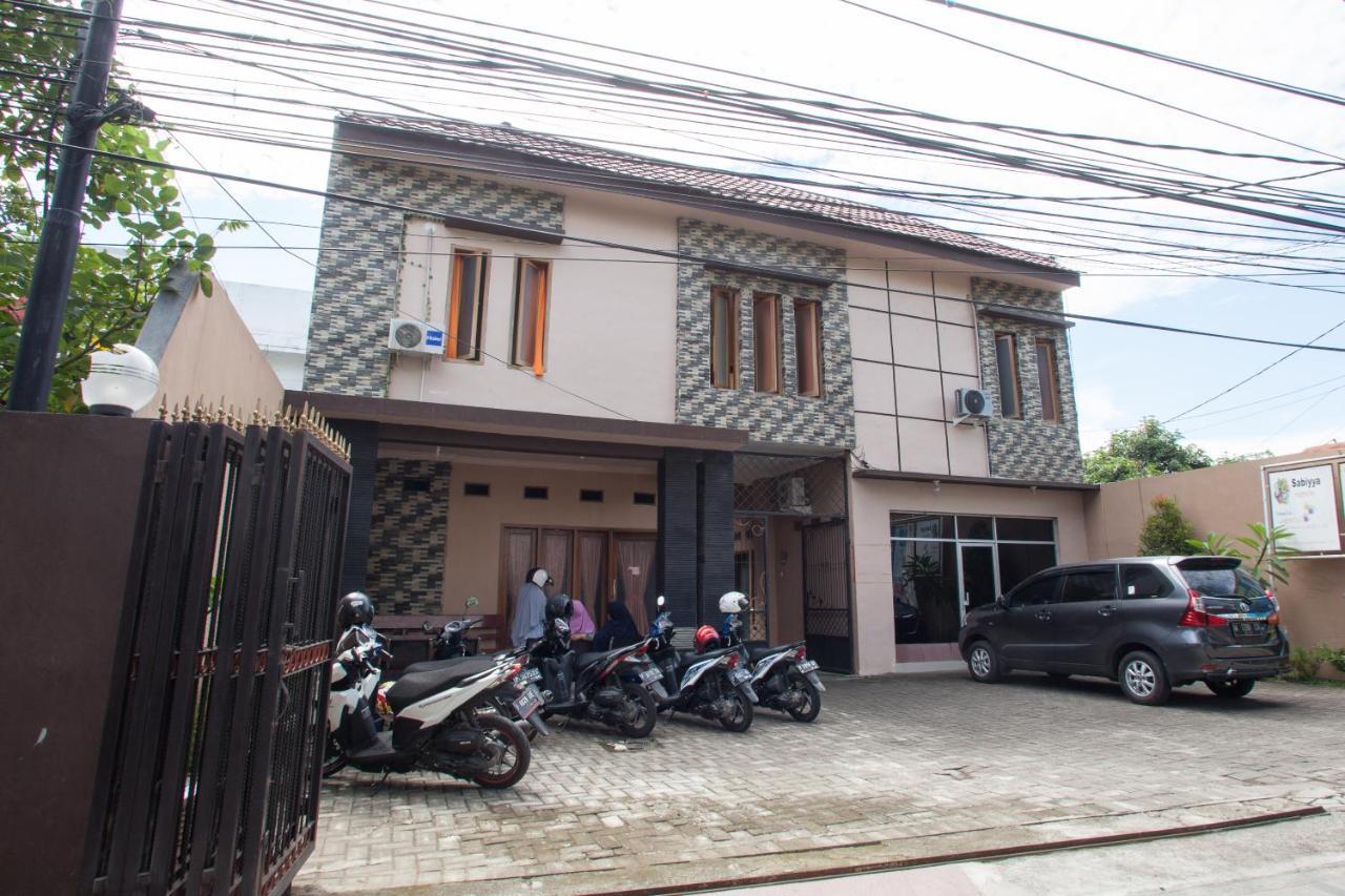 Reddoorz Syariah Near Untag Banyuwangi Hotel Banyuwangi  Ngoại thất bức ảnh